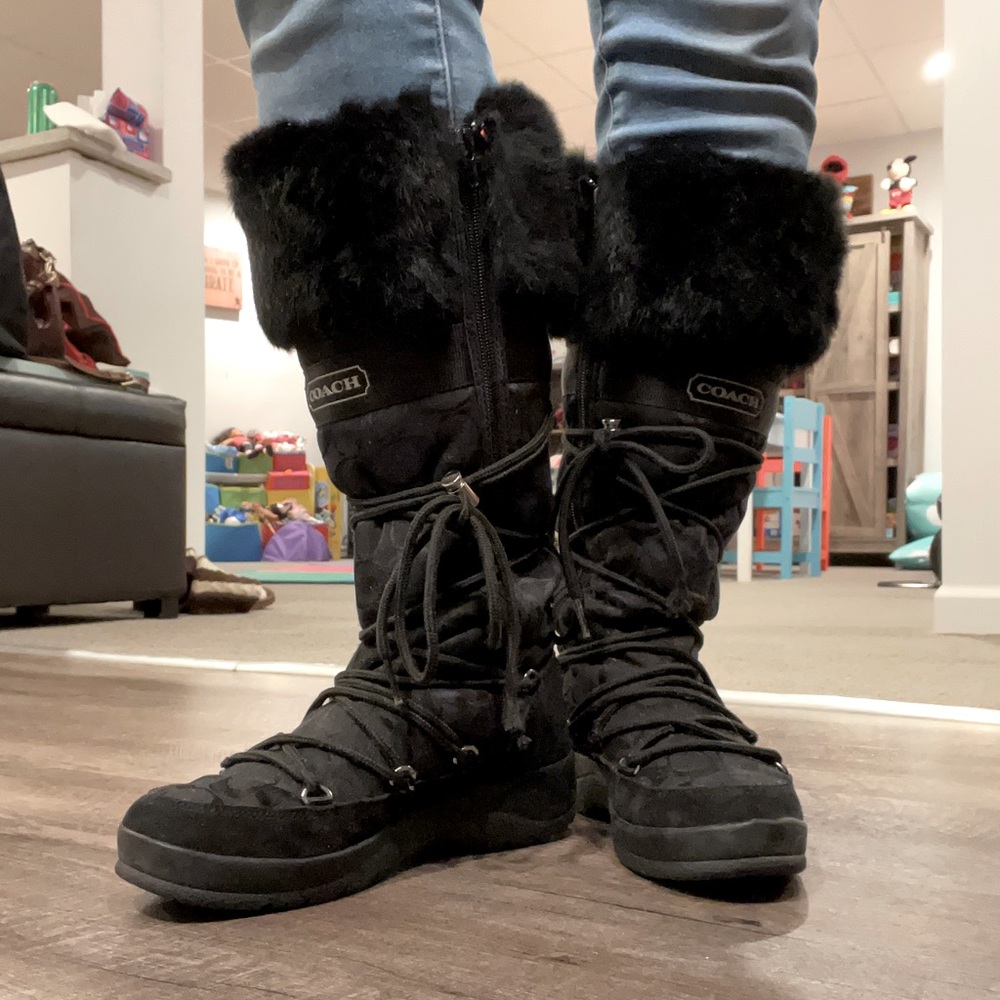 Adorable COACH winter Boots